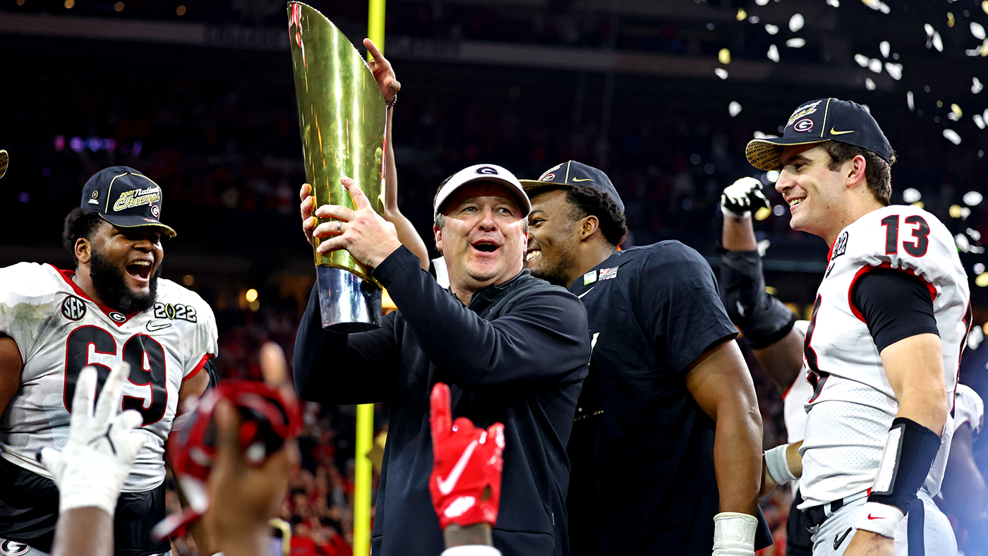 kirby-smart-stetson-bennett-georgia-cfp-g.png
