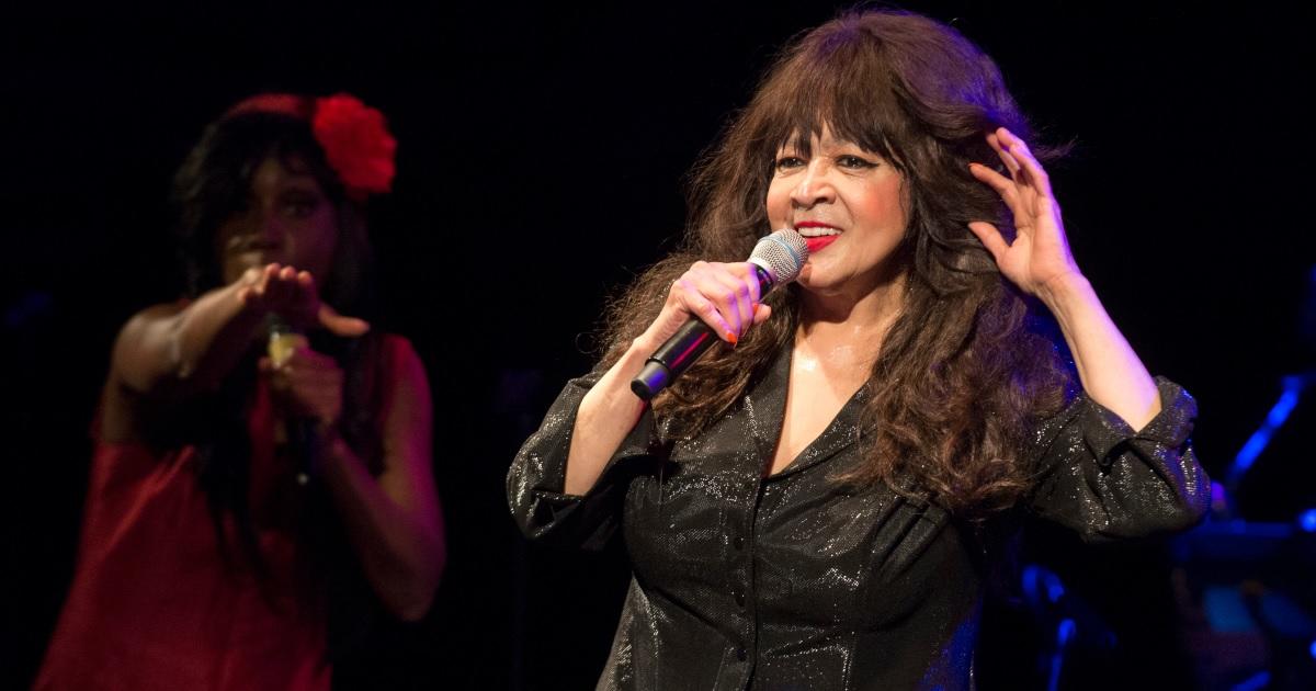 ronnie-spector-getty-images