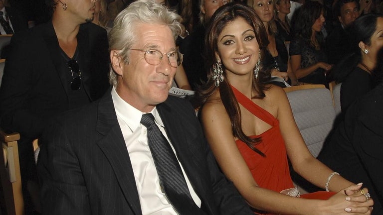 Bollywood Star Cleared of 'Obscenity' Charges 15 Years After Kissing Richard Gere
