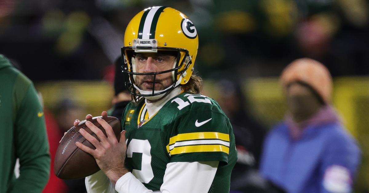 aaron-rodgers-reveals-why-nfl-fans-wanted-packers-lose-playoffs