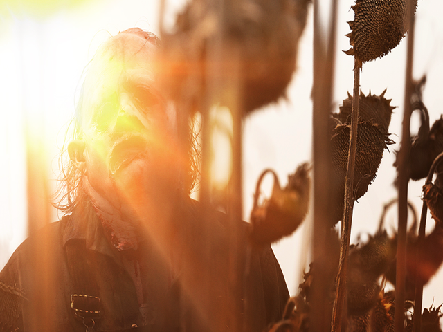 'Texas Chainsaw Massacre': Leatherface Terrifies in New Poster for Netflix Horror Revival