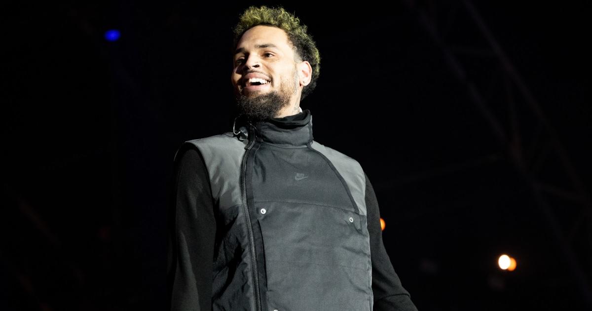 Kelly Rowland Doubles Down on Defending Chris Brown