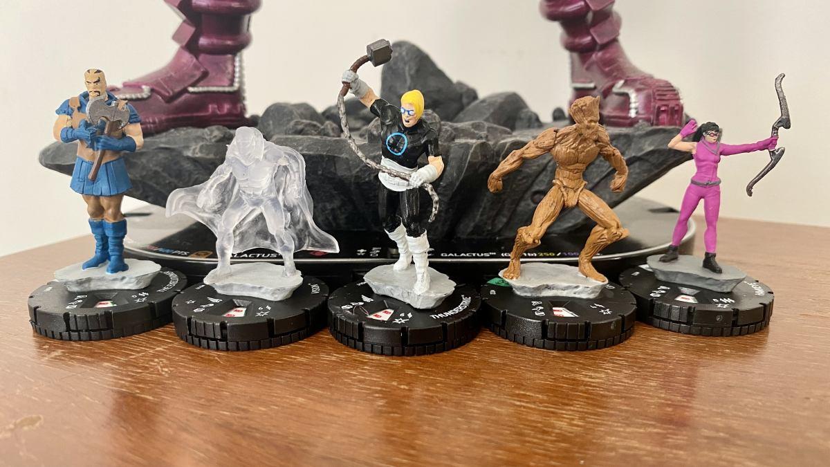 heroclix-marvel-war-of-the-realms-unboxing-007.jpg