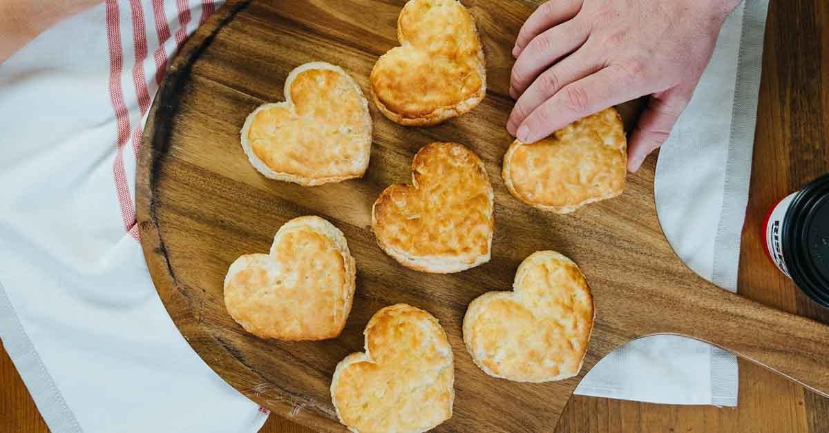 hardees-valentines-biscuits