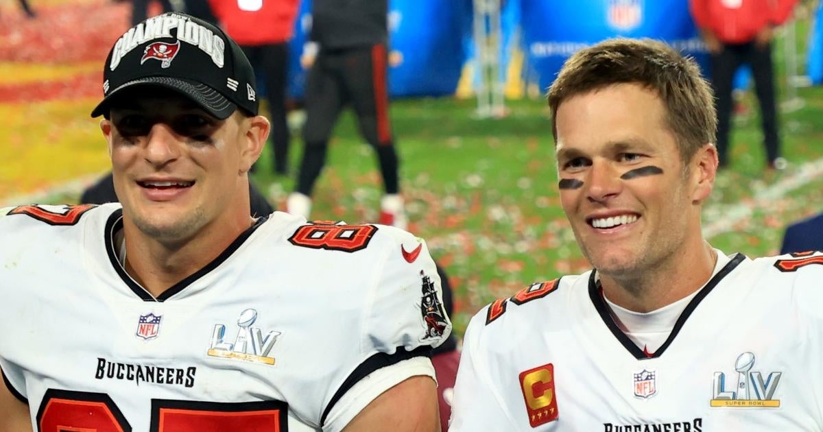 Rob Gronkowski shares funny congratulatory post for Tom Brady after  retirement announcement