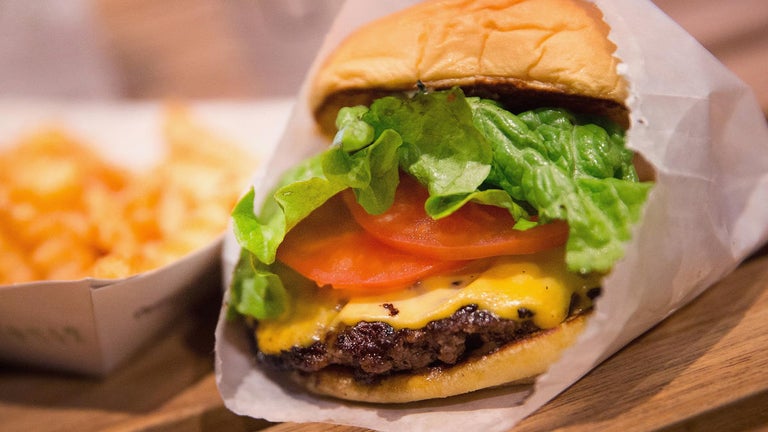 Super Bowl 2022: Fatburger Giving Away 56 Free Burgers Every Hour During Big Game