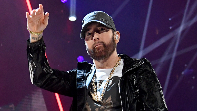 Eminem Wants to Kneel During Super Bowl Halftime Show, Report Claims
