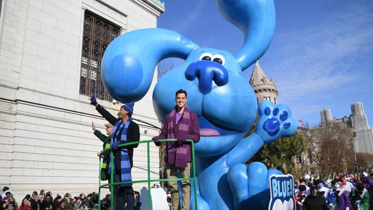 All 3 'Blue's Clues' Hosts Reuniting for Paramount+ Movie
