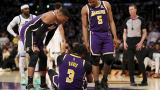 AP source: Lakers' Davis has foot injury, set to miss weeks