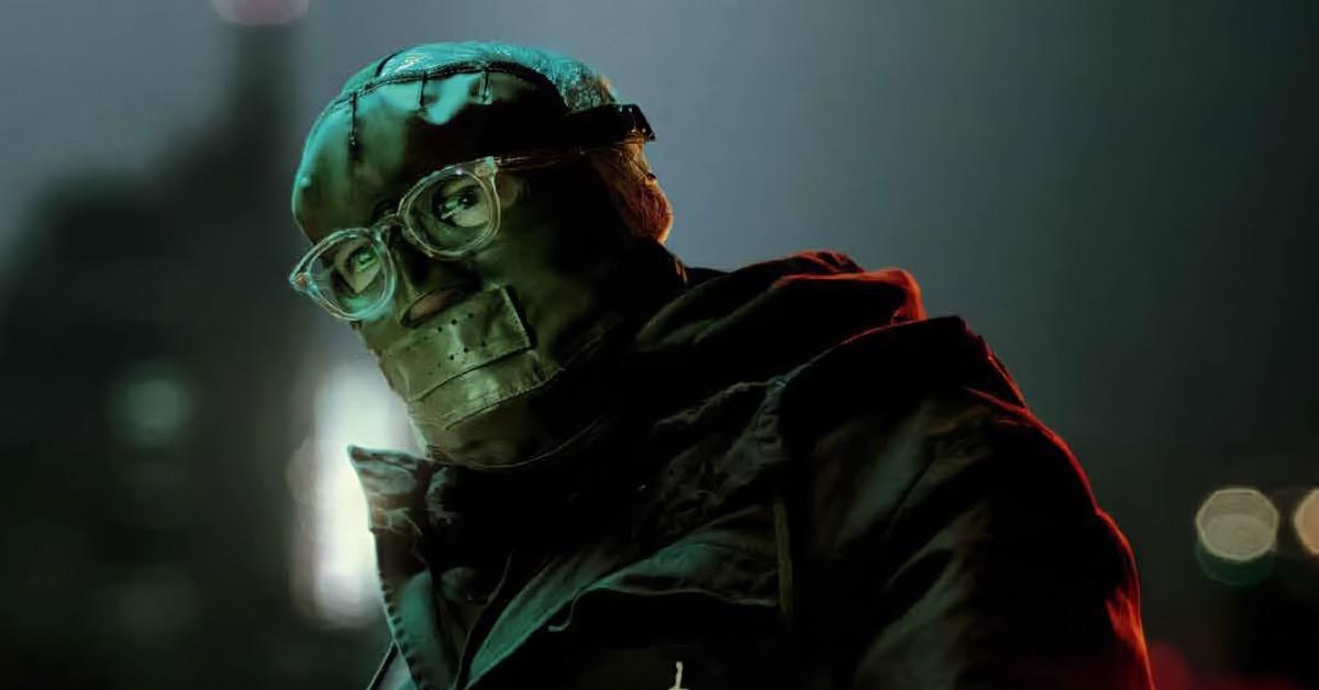 The Batman Paul Dano Says Saran Wrap Doesn't Want to Be Associated