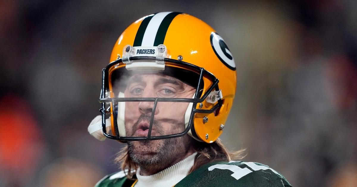 aaron-rodgers-cryptic-social-media-message-packers-fans-tizzy