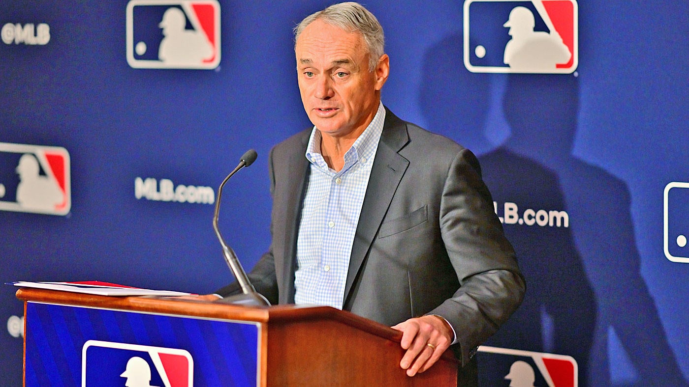 MLB: Chicago Cubs at Pittsburgh Pirates