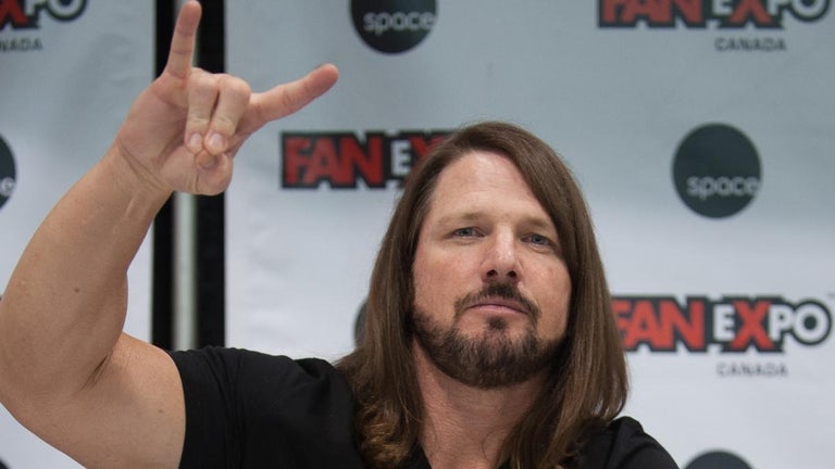 AJ Styles Signs Massive New WWE Contract