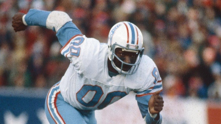 Ken Burrough, Houston Oilers Legend and Black College Football Hall of Famer, Dead at 73