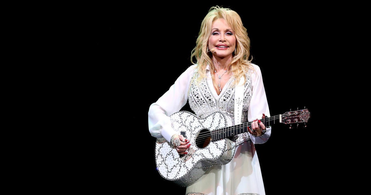Dolly Parton’s Rock & Roll Hall of Fame Decision Draws Surprising Response