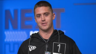 Quarterbacks Run the 40-Yard Dash at 2022 NFL Combine: Ridder Flies for a  4.49 