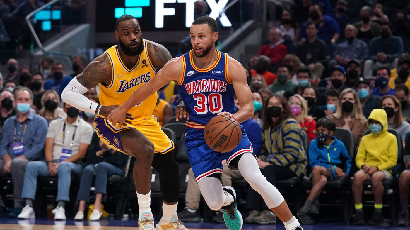 2022-23 NBA schedule: Stephen Curry, Warriors to host LeBron James-led Lakers on opening night, per report