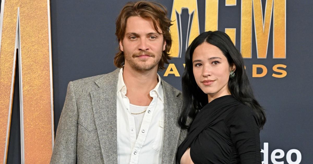 'Yellowstone' Luke Grimes and Kelsey Asbille Reunite at the ACM Awards