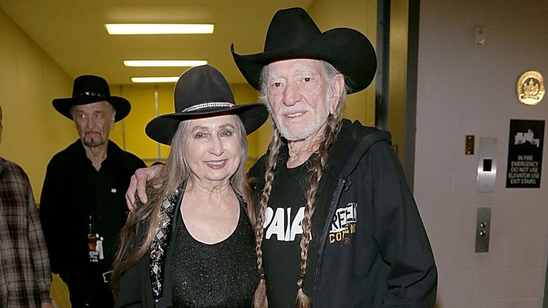 Bobbie Nelson, Bandmate and Sister of Willie Nelson, Dies at 91