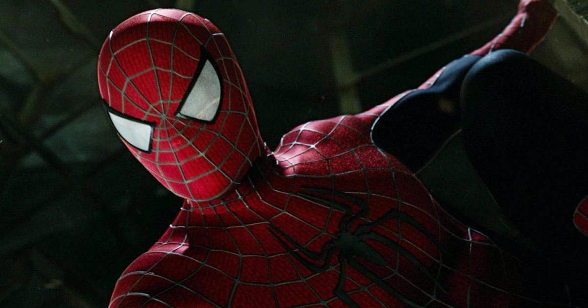 See New Photos Of Tobey Maguire With Spider-Man: No Way Home Star