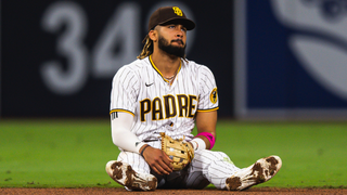 Fernando Tatis Jr. likely done for season with back injury