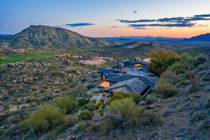 steven-seagall-arizona-house-3.jpg steven-seagall-arizona-house-3.jpg