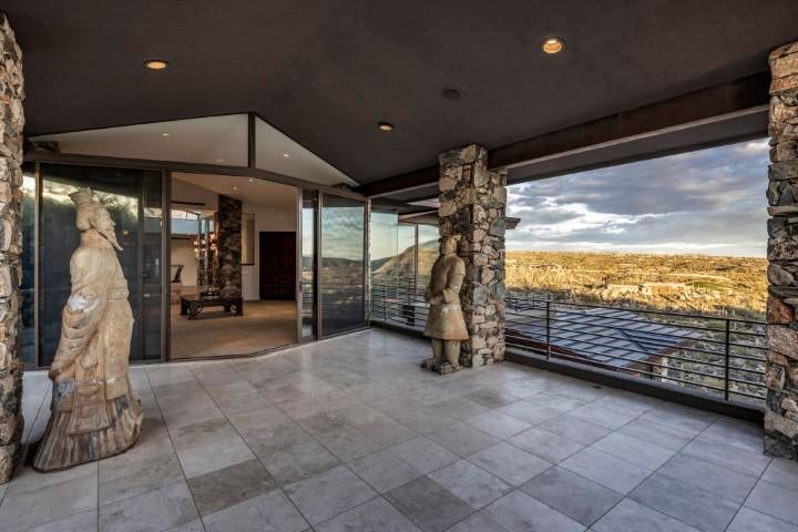 steven-seagall-arizona-house-8.jpg steven-seagall-arizona-house-8.jpg