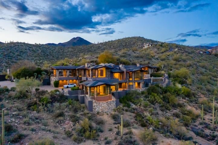 steven-seagall-arizona-house-2.jpg steven-seagall-arizona-house-2.jpg