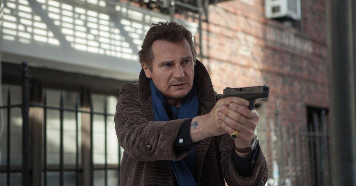 liam-neeson-walk-among-tombstones.jpg