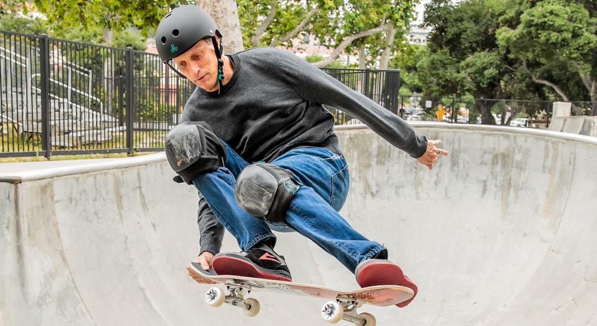 tony-hawk-skateboarding-oscars