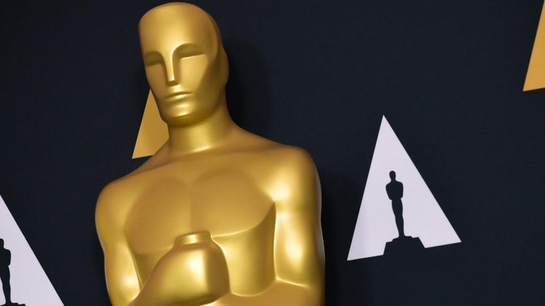 Oscar-Winner Has Academy Award, Jeep Stolen