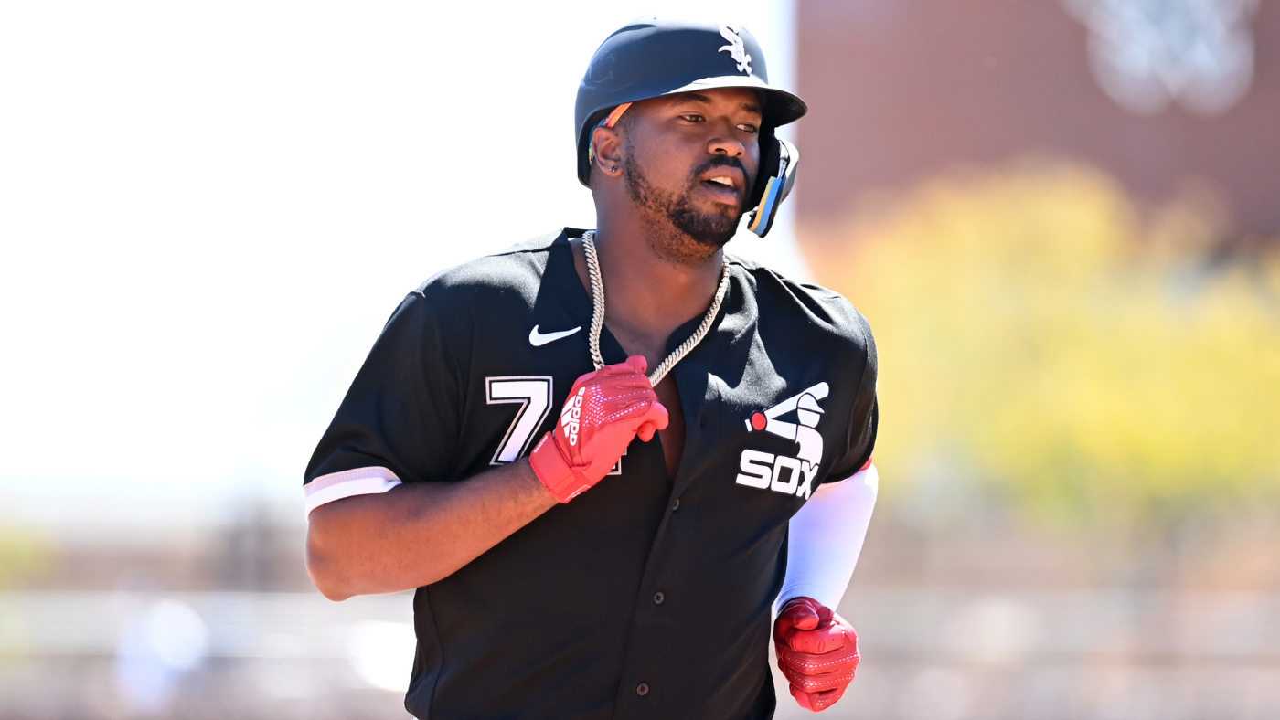 eloy-jimenez-3.png