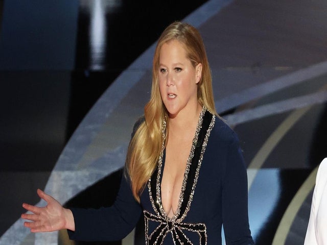 Amy Schumer Reveals Another Cut Oscars Joke in Netflix Video After COVID-19 Diagnosis Announcement