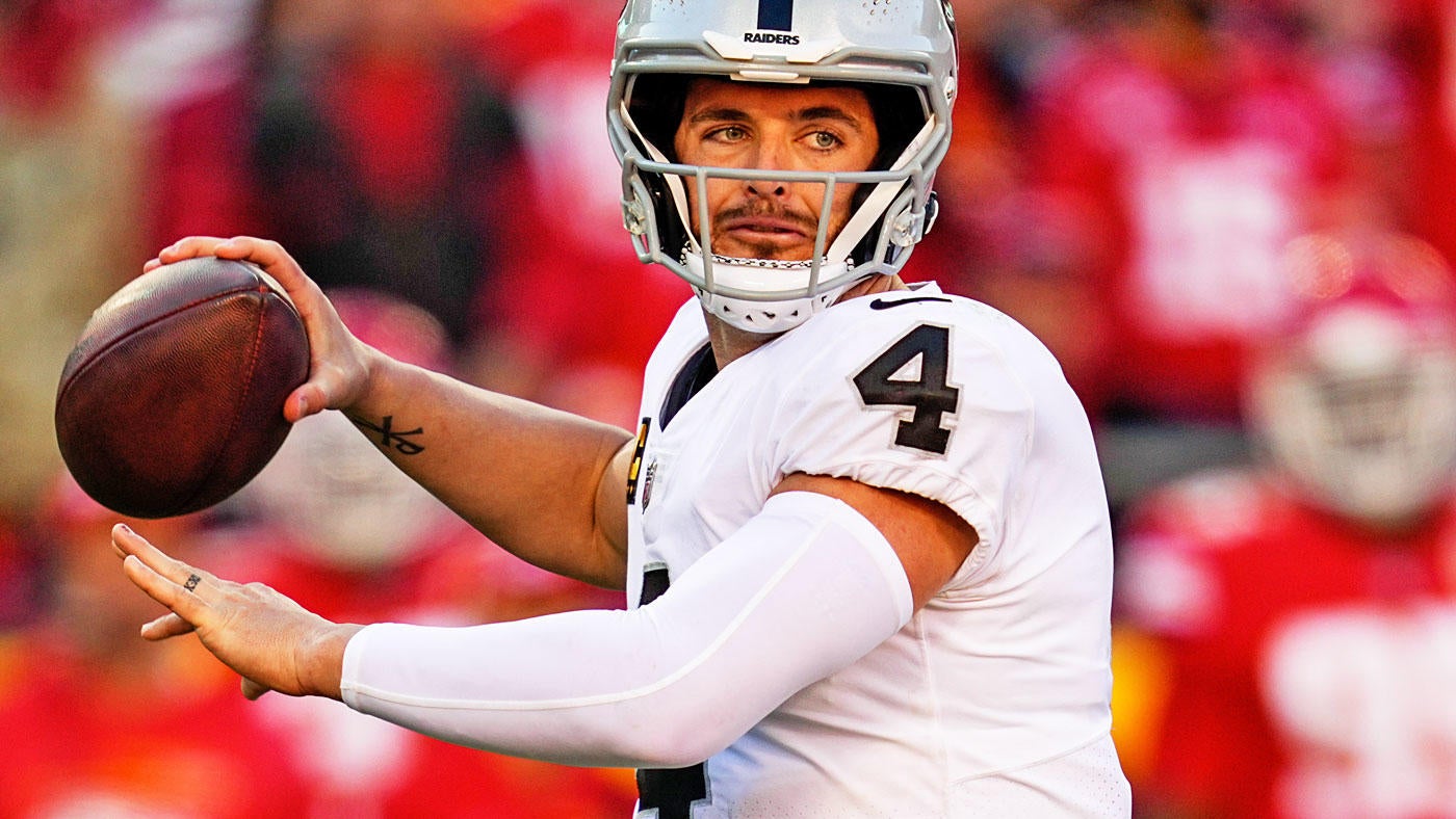 derek-carr-1400-us.jpg