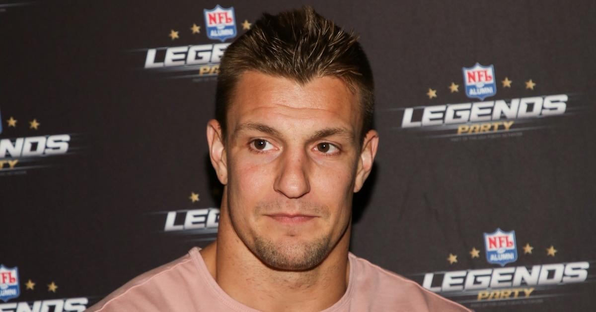 Rob Gronkowski Returns To NFL, Rejoins Tom Brady In Tampa Bay – Deadline