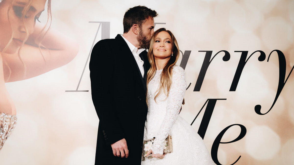 Jennifer Lopez Reportedly Files for Divorce From Ben Affleck