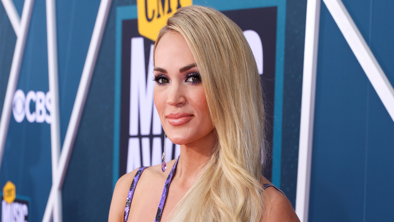 Carrie Underwood Cancels 'American Idol' Performance for Finale Episode