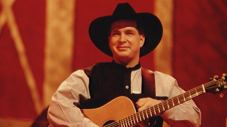 Garth Brooks Reflects on 'The Chase' Ahead of 30th Anniversary (Exclusive)