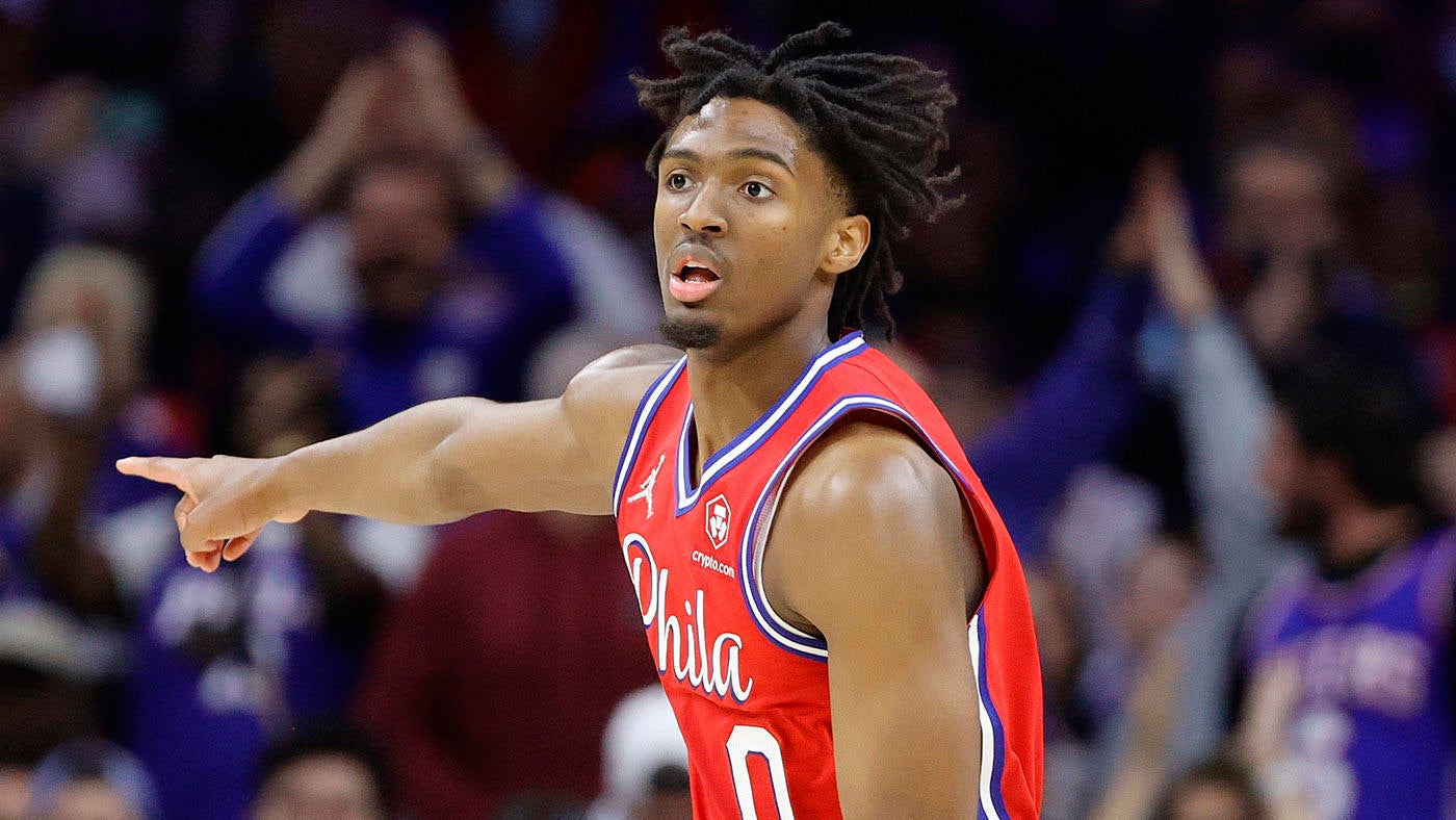 
                        Tyrese Maxey injury update: Sixers guard to miss 3-4 weeks with bone injury in left foot
                    