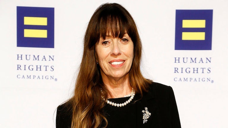 'One Day at a Time' Star Mackenzie Phillips Comes out as Bisexual