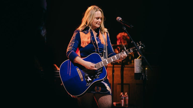 Miranda Lambert Welcomes Two Special Guests During Tennessee Concert