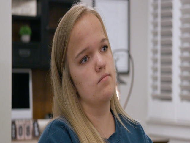 '7 Little Johnstons': Liz Breaks Big News to Her Parents, and They're Not Thrilled in Exclusive Sneak Peek