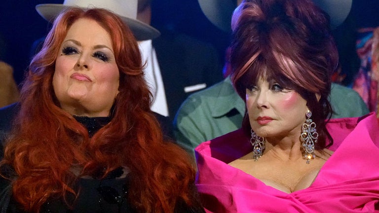 Wynonna Judd Speaks on Mom Naomi's Death at Country Music Hall of Fame Ceremony
