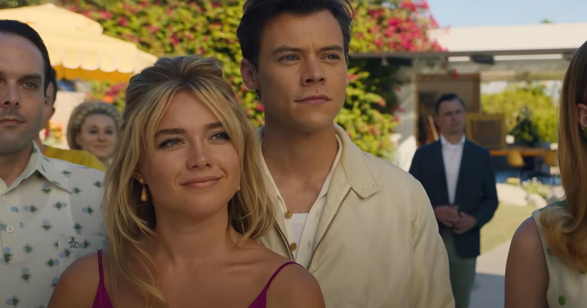 'Don't Worry Darling' Finds Harry Styles and Florence Pugh Getting Hot and Heavy in Dark Trailer.jpg
