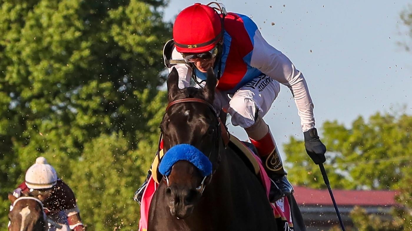 2024 Kentucky Derby horses, futures, odds, date: Expert who hit 10 Derby-Oaks Doubles unveils top picks