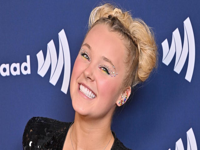 JoJo Siwa Speaks out After Fans Accuse Her of Saying 'Lesbian' Is a Dirty Word