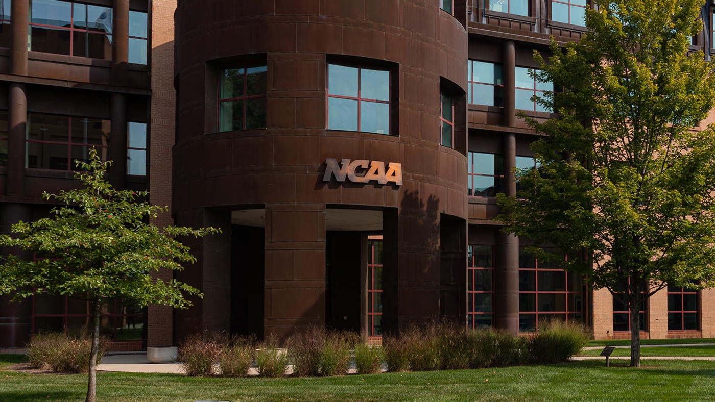 House v. NCAA agreement details roster sizes, NIL transparency as college leaders set blueprint for future