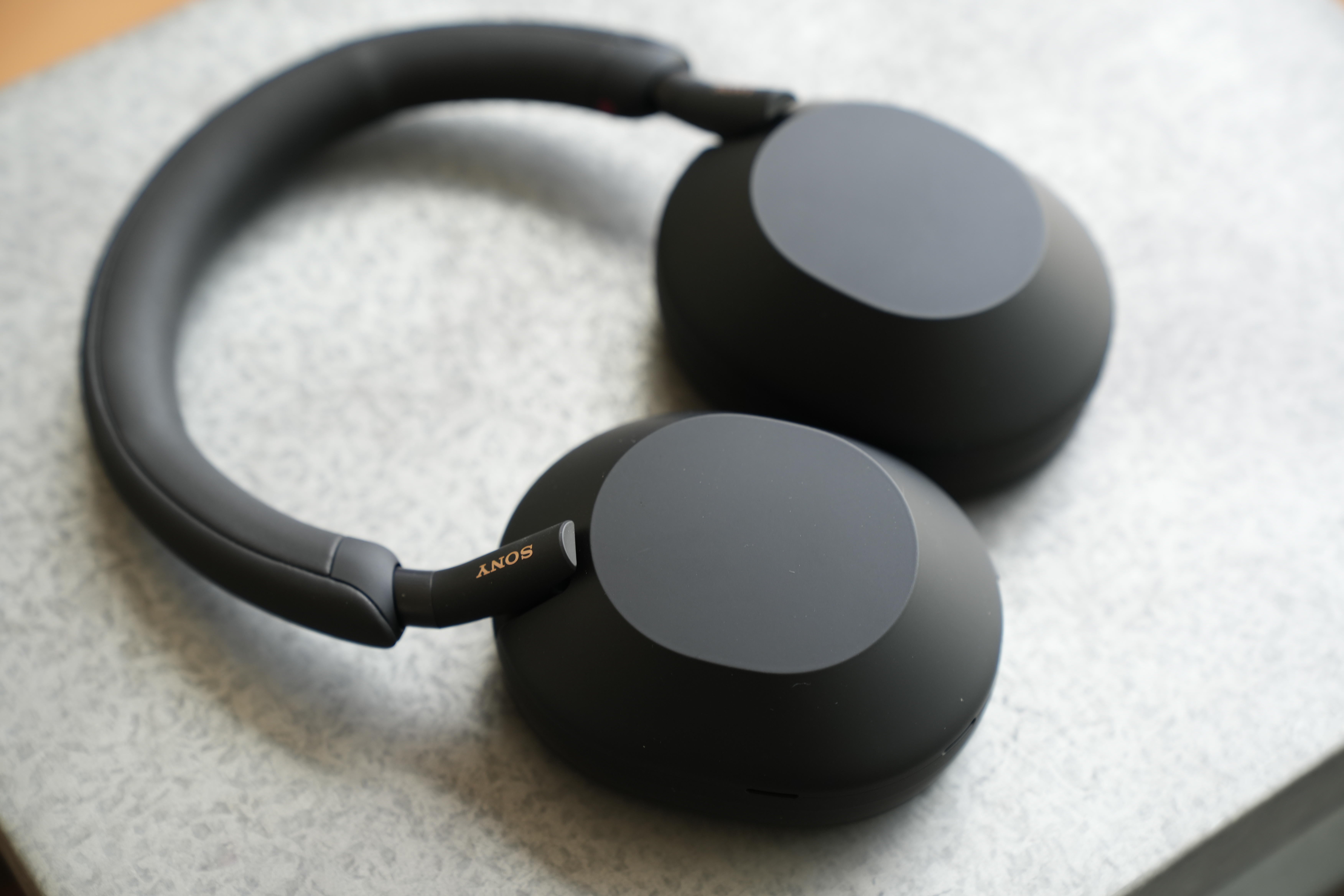 Sony WH-1000XM5 Headphones Pre-Order Guide: New Design Pairs With