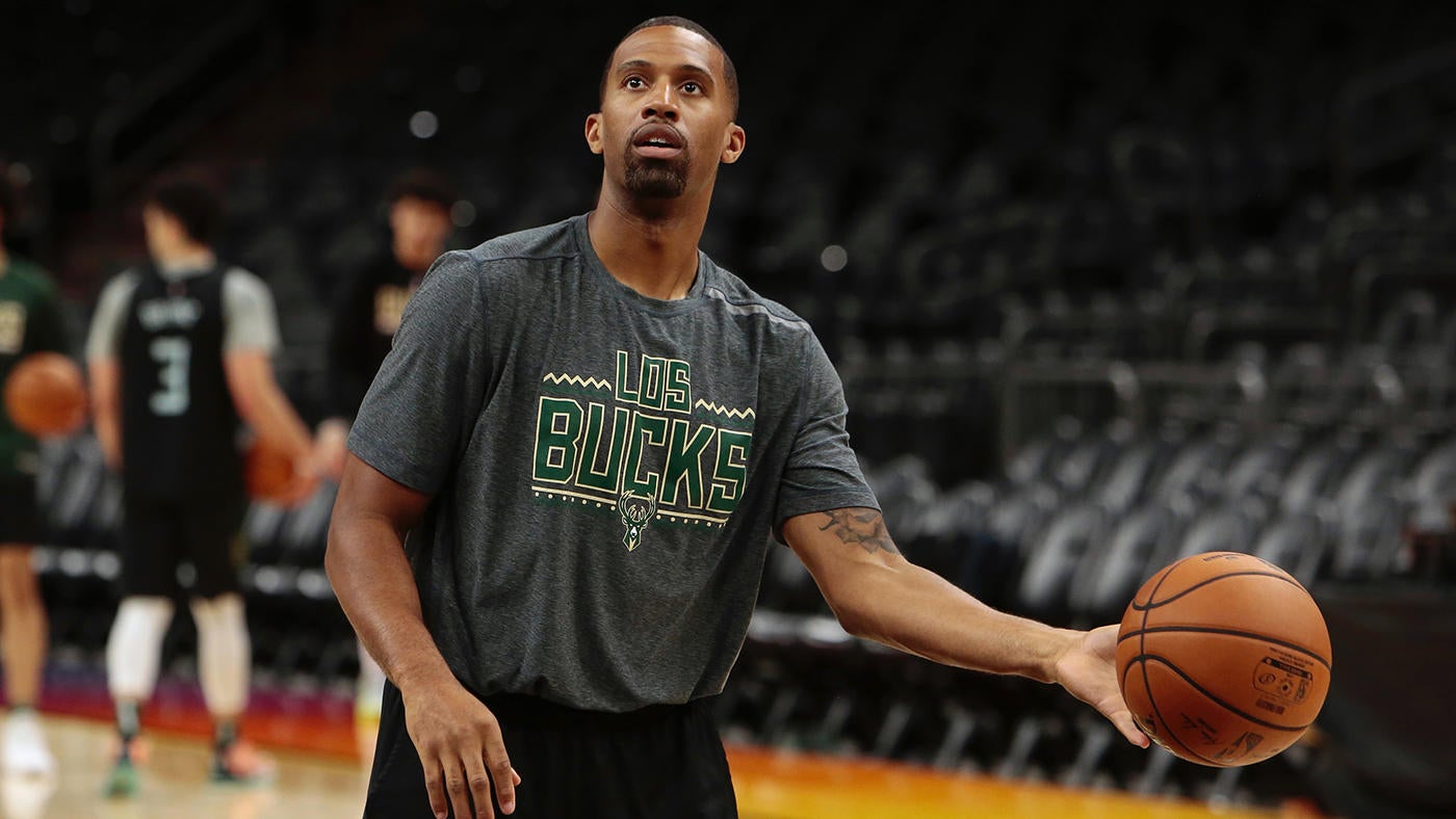 getty-images-bucks-charles-lee.jpg