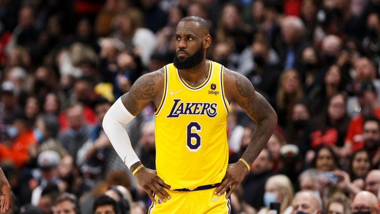 LeBron James Reportedly Thought of Heading to Another NBA Team Before Finalizing Contract With Lakers